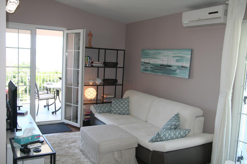 Apartments Soldo Pinezići Δωμάτιο φωτογραφία